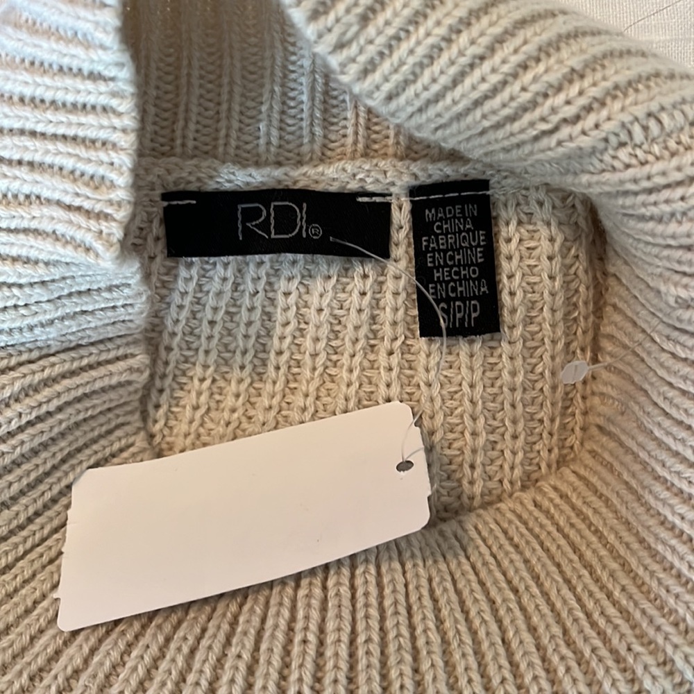 RDI Sweater - Picture 5 of 7